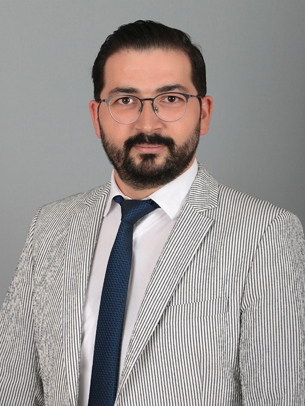 Makina Mühendisi Burak OĞUZ